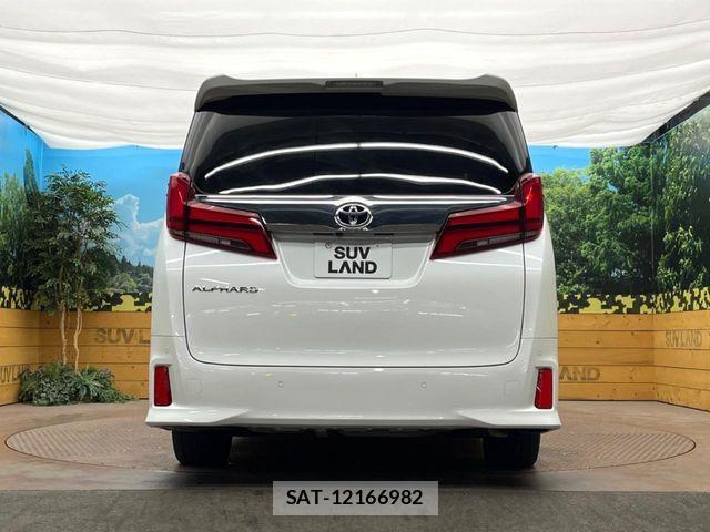 Toyota ALPHARD 2021-04 6901436-16