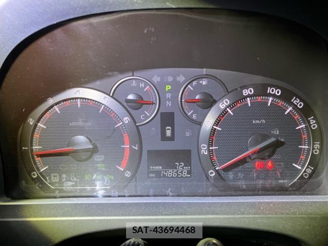 Toyota ALPHARD 2012-08 6901540-17