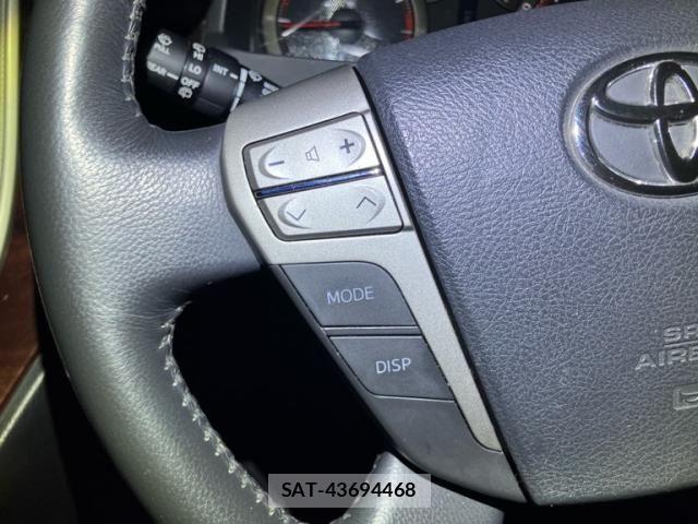 Toyota ALPHARD 2012-08 6901540-19