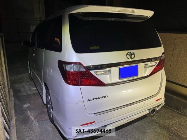 Toyota ALPHARD 2012-08 6901540-3