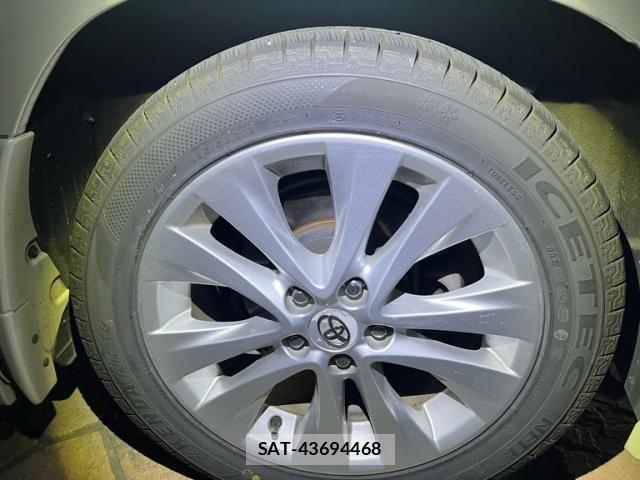 Toyota ALPHARD 2012-08 6901540-8