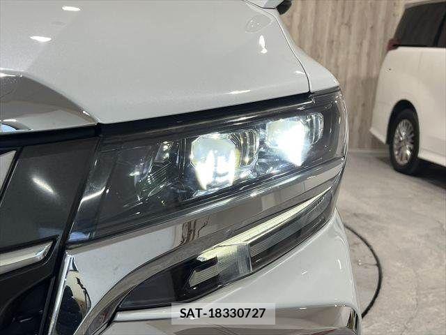 Toyota ALPHARD 2018-04 6901520-11