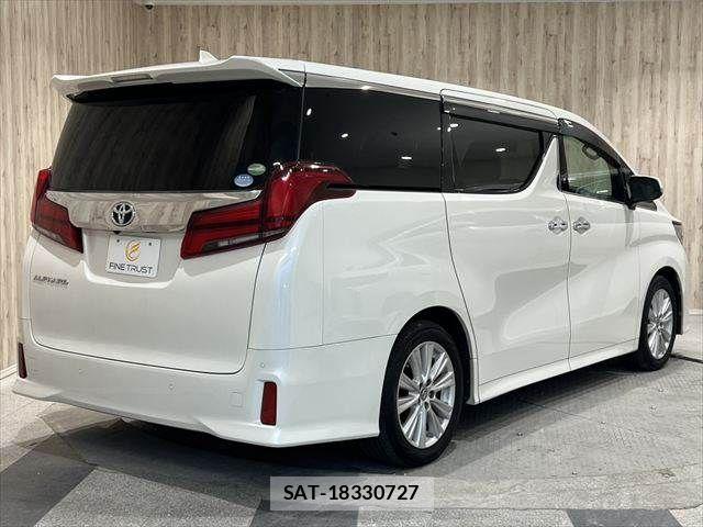 Toyota ALPHARD 2018-04 6901520-18