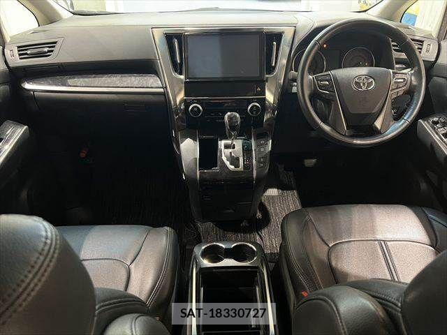 Toyota ALPHARD 2018-04 6901520-2