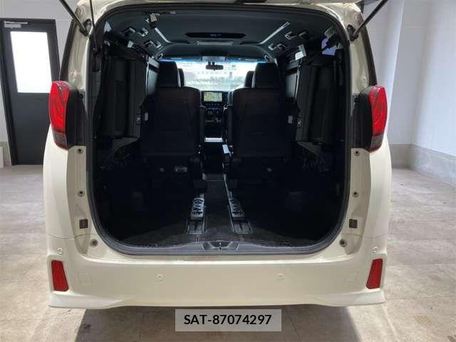 Toyota ALPHARD 2017-09 6901506-16