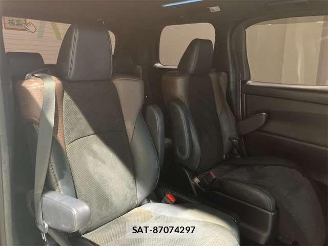 Toyota ALPHARD 2017-09 6901506-19