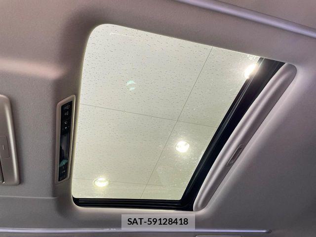 Toyota ALPHARD 2023-03 6901430-3