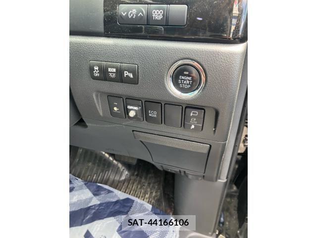 Toyota ALPHARD 2014-06 6901537-18