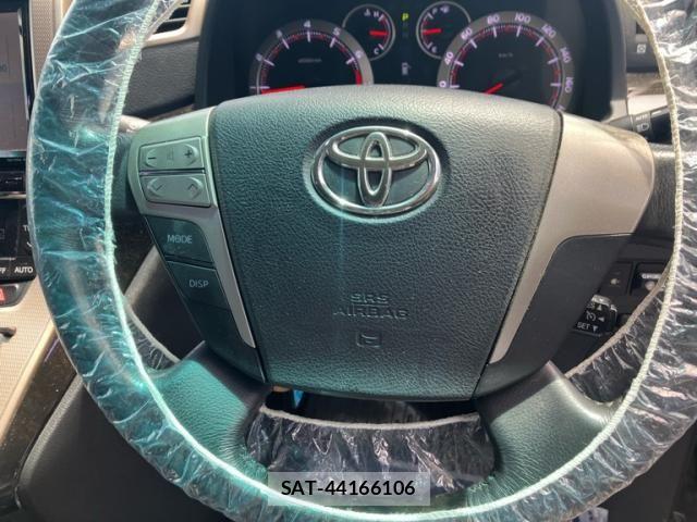 Toyota ALPHARD 2014-06 6901537-19