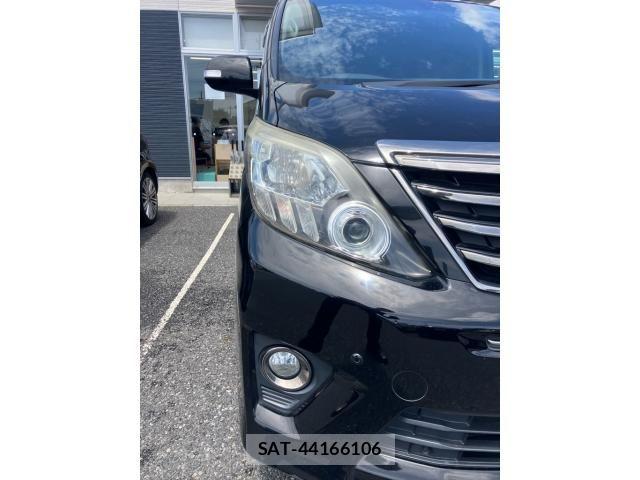 Toyota ALPHARD 2014-06 6901537-3