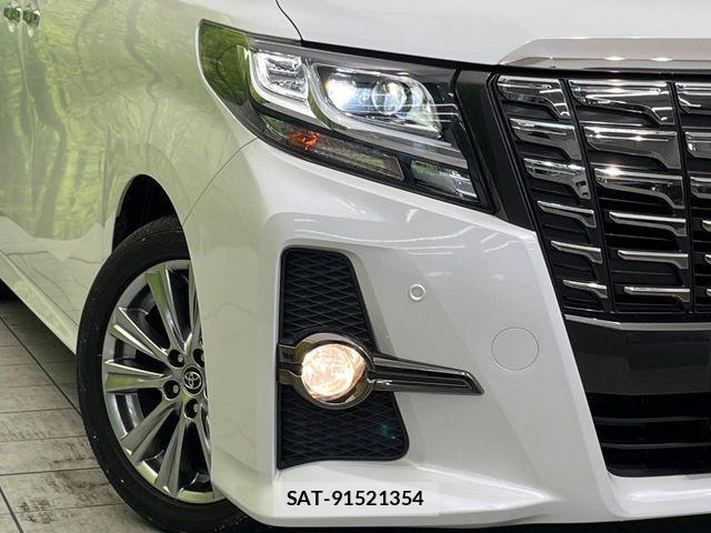 Toyota ALPHARD 2017-07 6901518-12