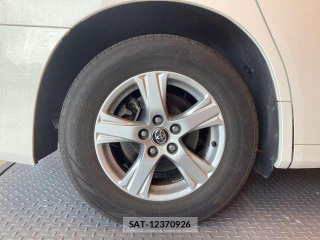 Toyota ALPHARD 2018-04 6901511-19