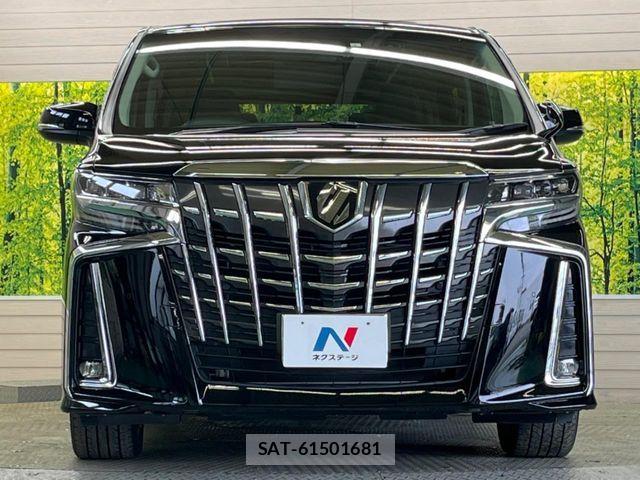 Toyota ALPHARD 2023-04 6901433-17