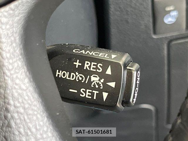 Toyota ALPHARD 2023-04 6901433-7