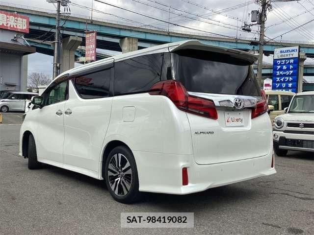 Toyota ALPHARD 2021-03 6901449-12