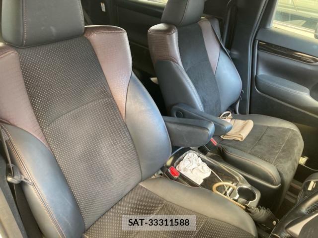 Toyota ALPHARD 2016-07 6901534-14