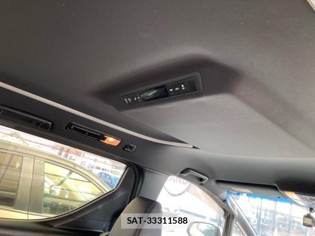 Toyota ALPHARD 2016-07 6901534-17