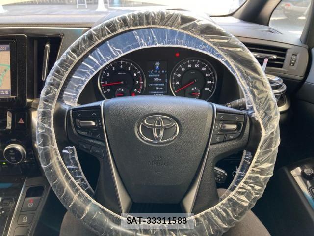 Toyota ALPHARD 2016-07 6901534-18