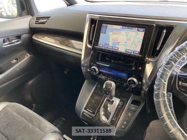 Toyota ALPHARD 2016-07 6901534-21
