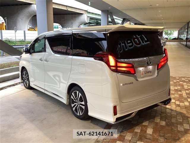 Toyota ALPHARD 2020-10 6901458-15