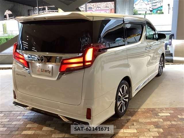 Toyota ALPHARD 2020-10 6901458-8