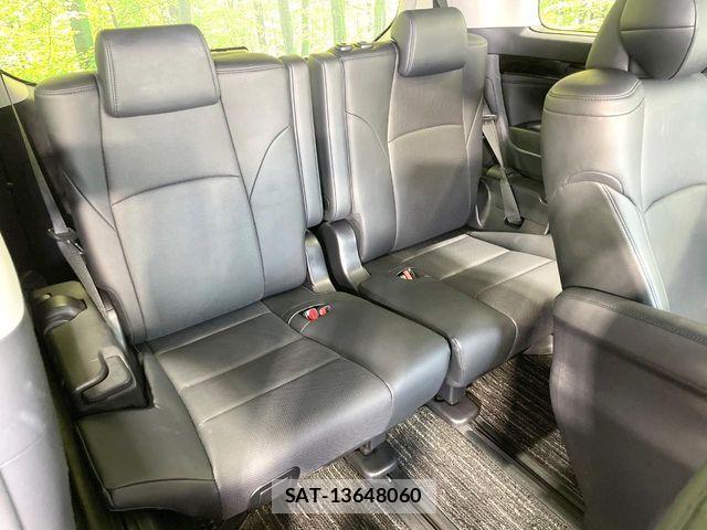 Toyota ALPHARD 2018-04 6901467-9