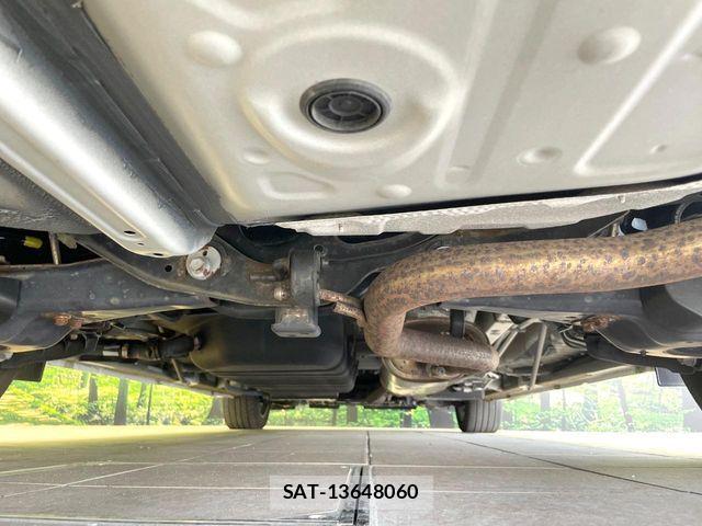 Toyota ALPHARD 2018-04 6901467-18
