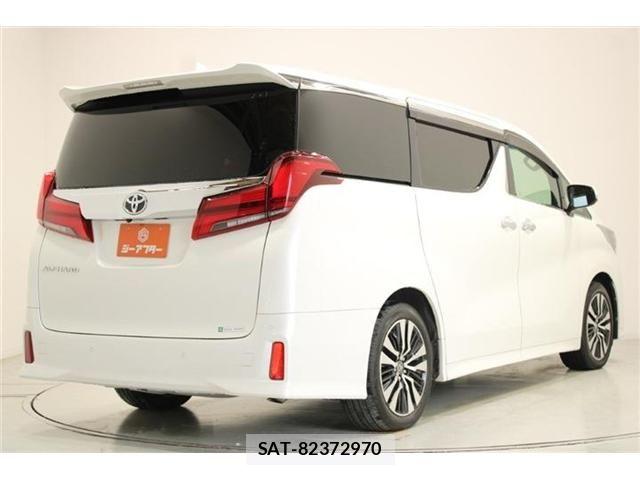 Toyota ALPHARD 2018-09 6901482-11