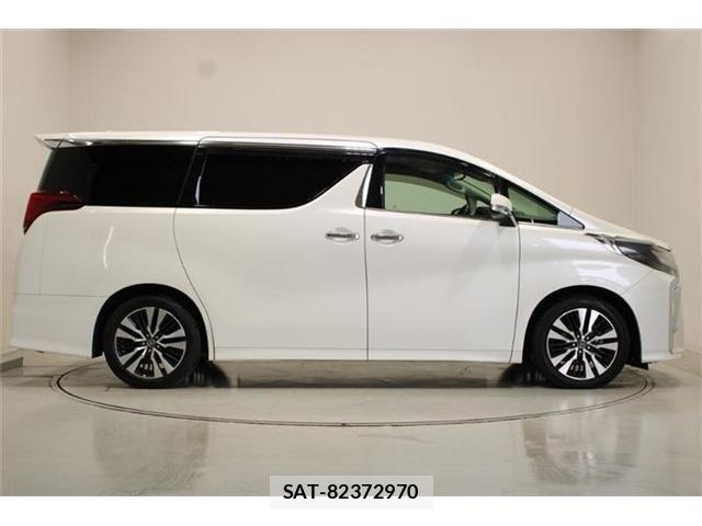 Toyota ALPHARD 2018-09 6901482-12