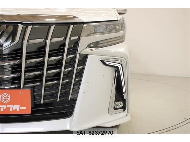 Toyota ALPHARD 2018-09 6901482-13