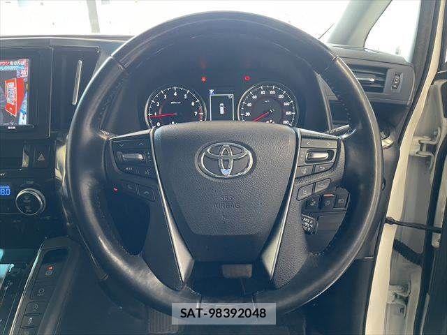 Toyota ALPHARD 2018-04 6901499-10