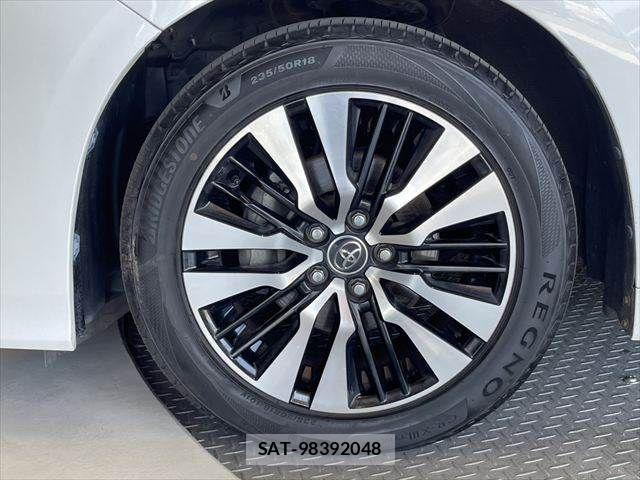 Toyota ALPHARD 2018-04 6901499-27