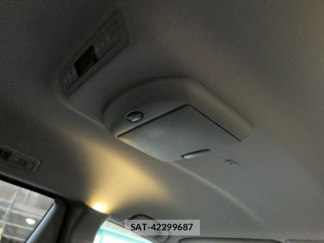 Toyota ALPHARD 2007-11 6901567-13
