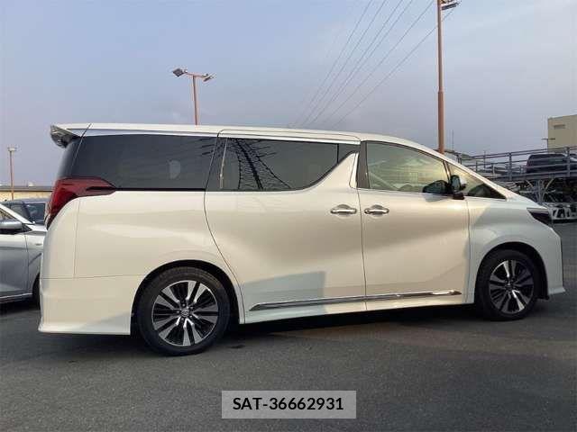 Toyota ALPHARD 2021-02 6901459-13