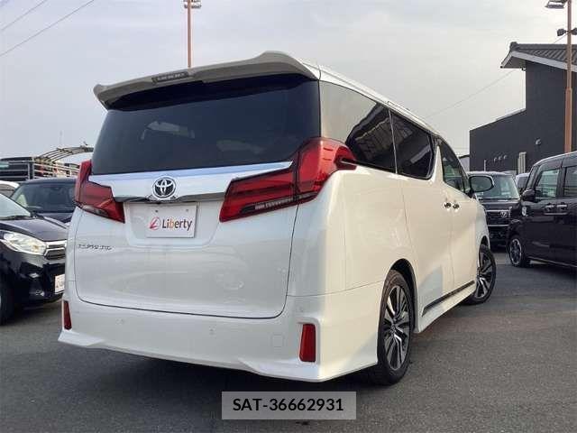 Toyota ALPHARD 2021-02 6901459-16