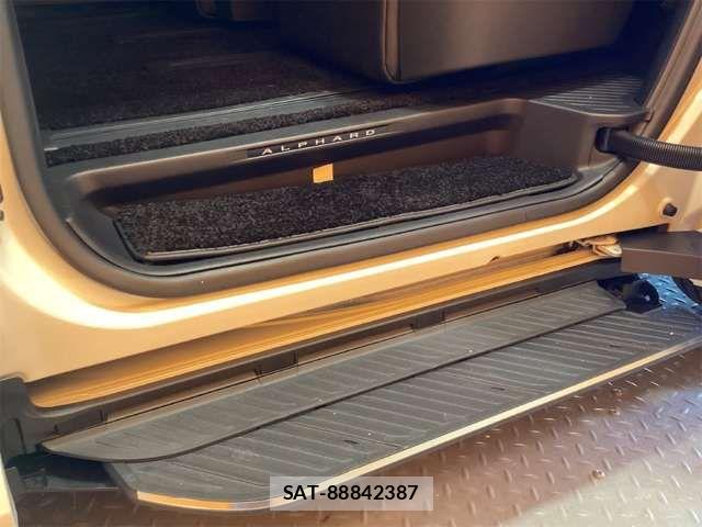 Toyota ALPHARD 2025-10 6901390-17