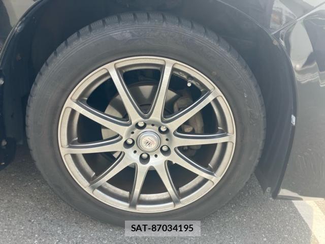 Toyota ALPHARD 2013-11 6901544-5