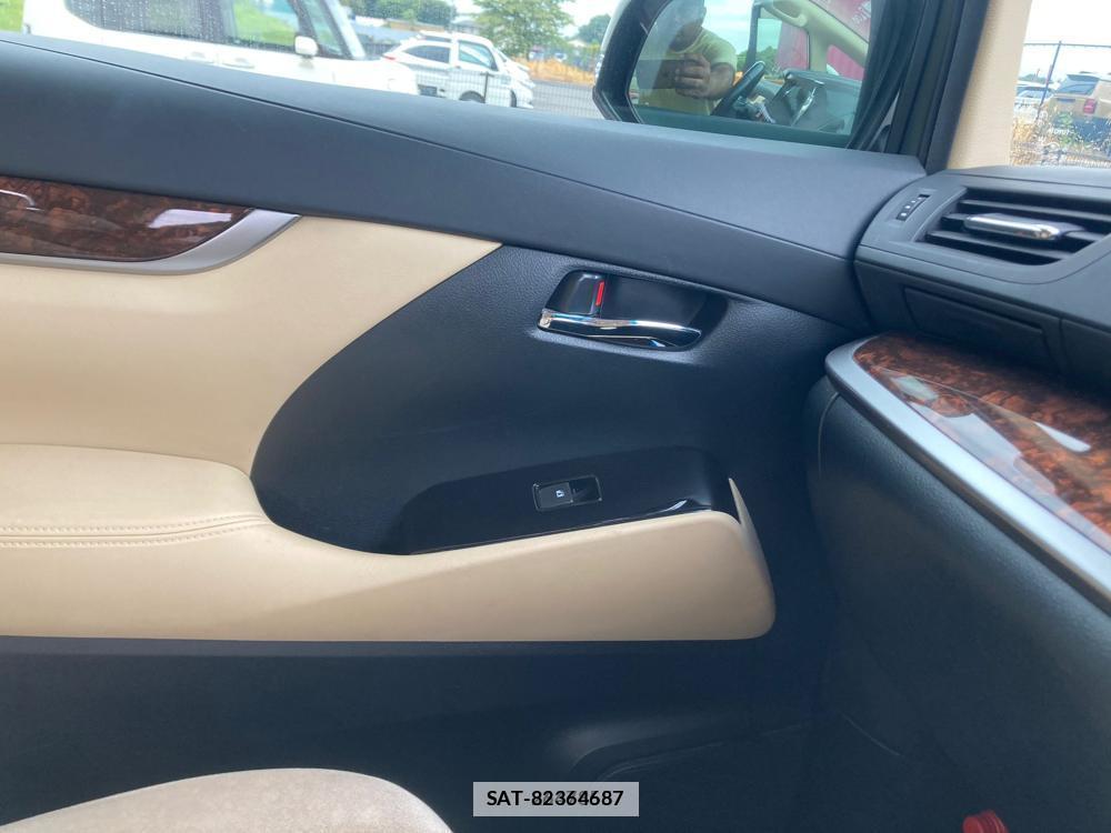 Toyota ALPHARD 2018 6921106-19