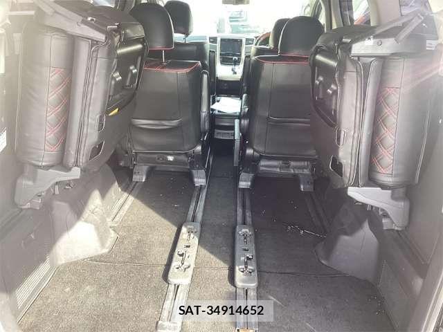 Toyota ALPHARD 2014-12 6901531-18