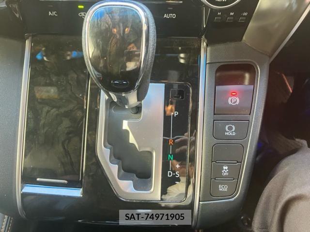 Toyota ALPHARD 2016-11 6901516-22