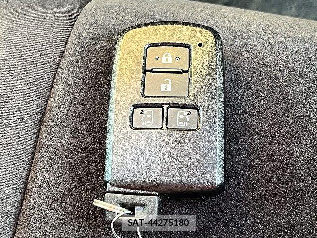 Toyota ALPHARD 2020-01 6986752-25