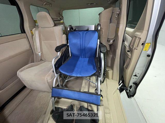 Toyota ALPHARD 2012-11 6987146-17