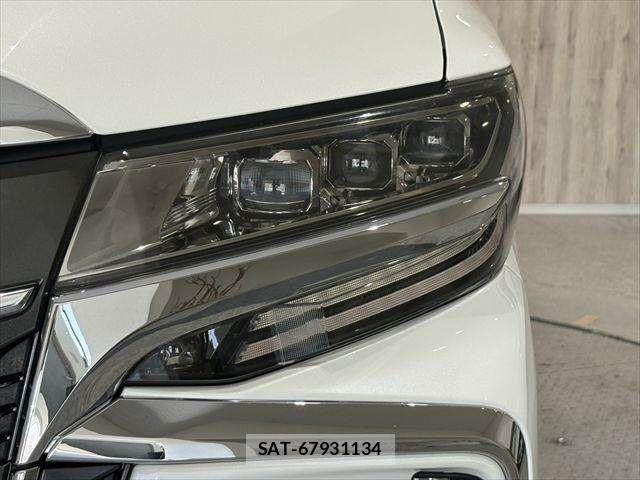 Toyota ALPHARD 2019-03 6987028-24