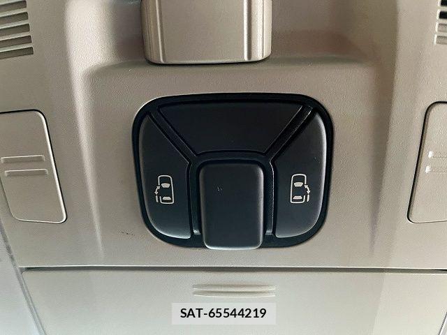 Toyota ALPHARD 2012-09 6987202-15