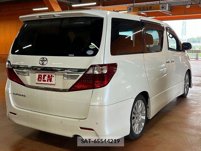 Toyota ALPHARD 2012-09 6987202-2