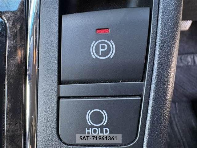 Toyota ALPHARD 2021-05 6987031-27