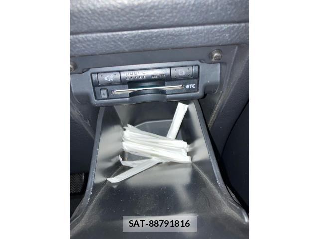 Toyota ALPHARD 2011-12 6987226-16