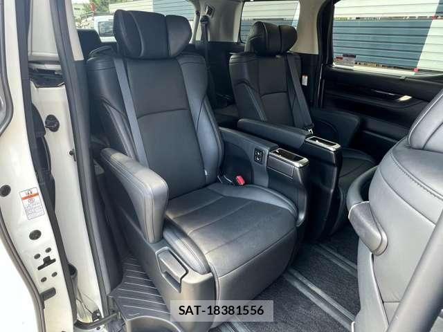 Toyota ALPHARD 2019-11 6986808-12