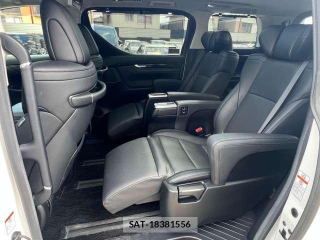 Toyota ALPHARD 2019-11 6986808-15