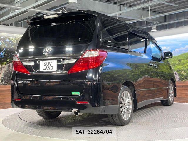 Toyota ALPHARD 2013-10 6987199-17